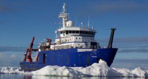 RV Sikuliaq
